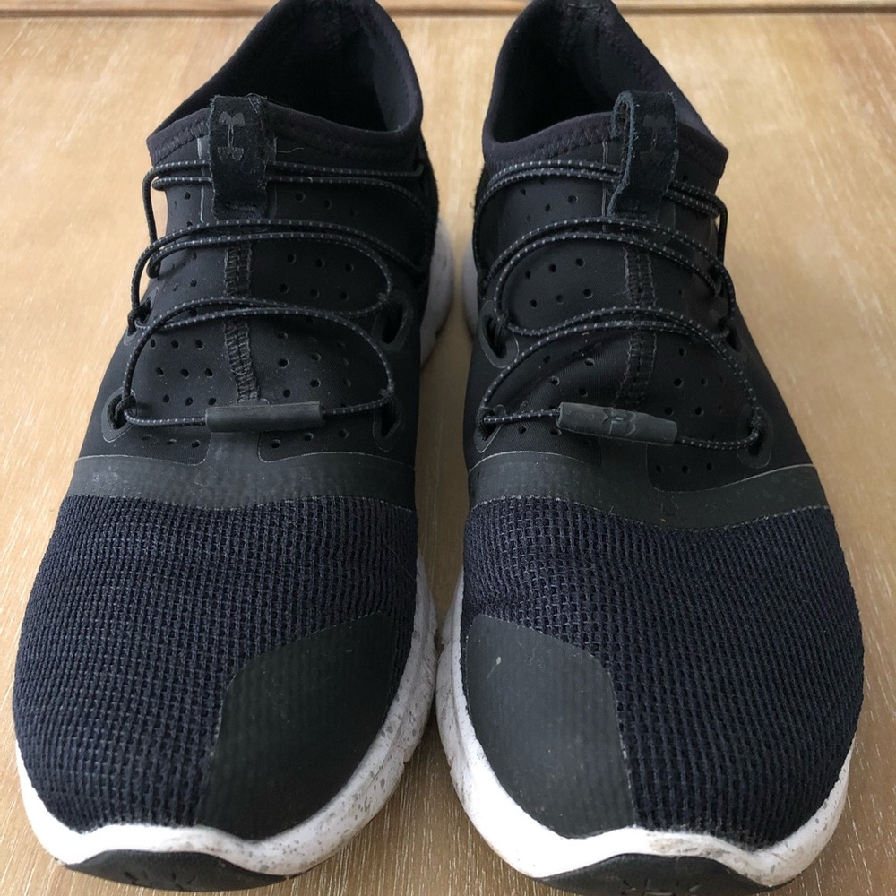 Under Armour Sneaker